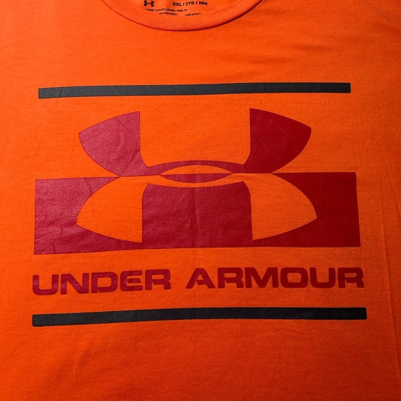 Under armor, heat gear, short sleeve T-shirt, 2X - Picture 8 of 8